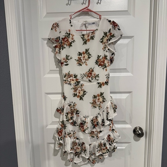 Floral Ruffle Tiered Dress w/ Open Back – Size Large - Picture 2 of 8